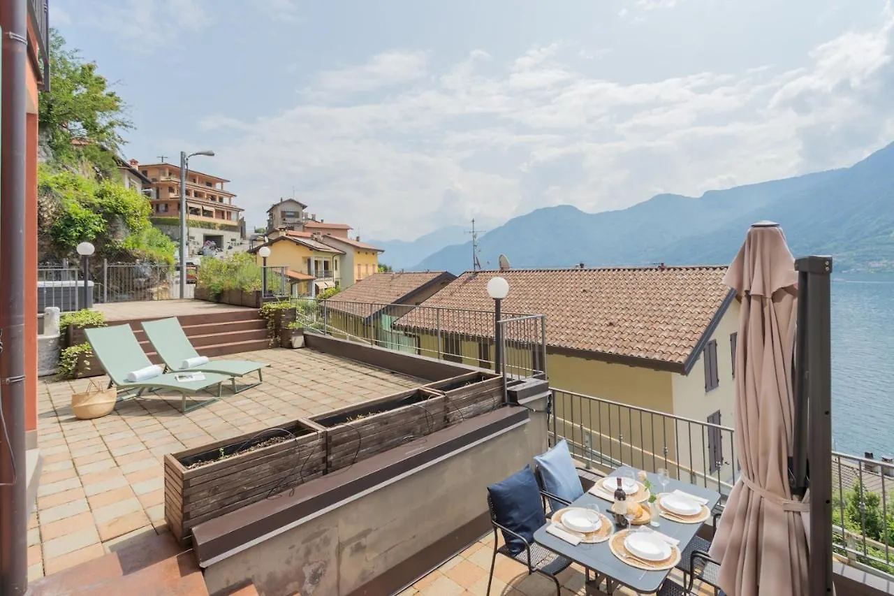 Blue Bliss Apartment By Rent All Como Colonno 0*,  İtalya